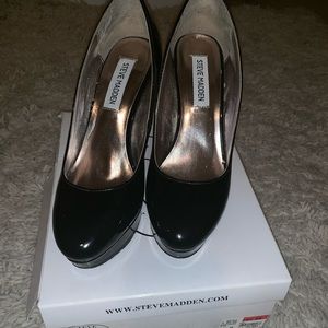 Steve Madden platform